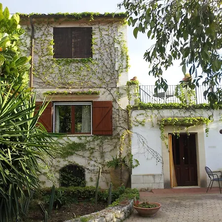Eurialo 2*